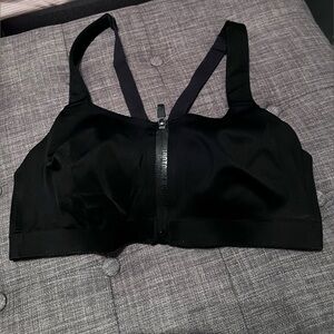 Victoria’s Secret Black Women's sport bra